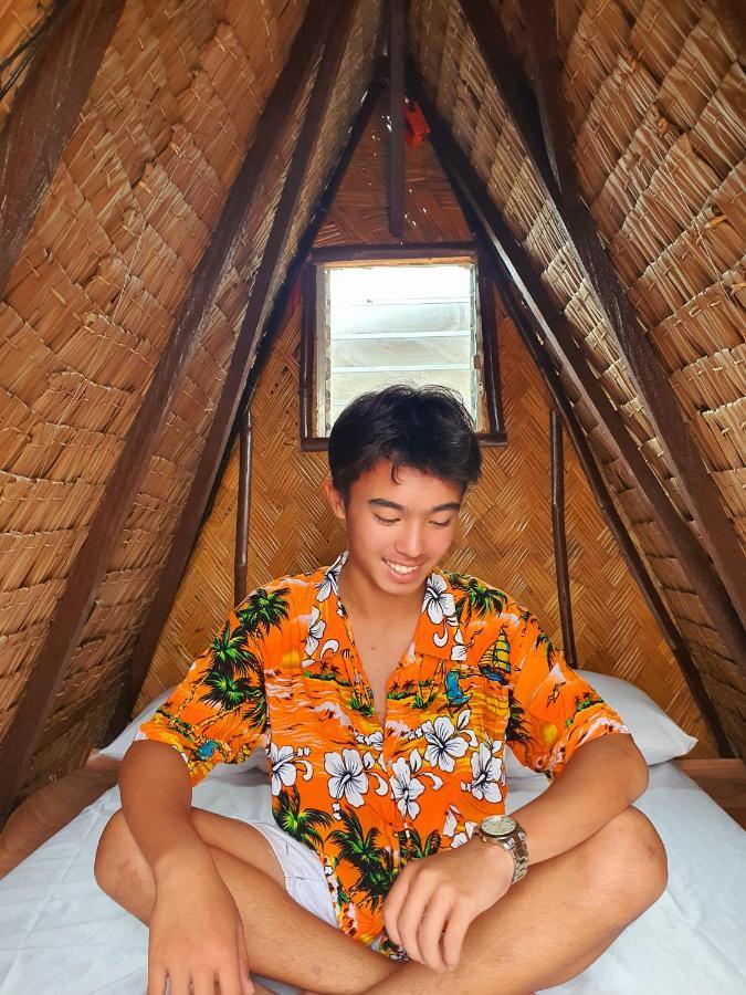 Calatagan'S Bahay Kubo - With Beach Access Batangas Exteriör bild