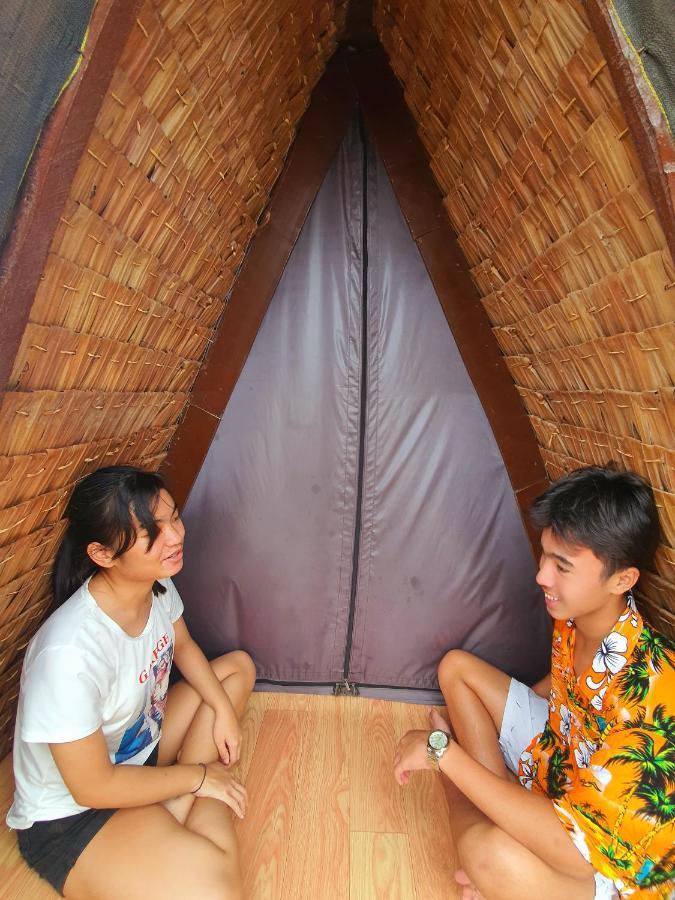 Calatagan'S Bahay Kubo - With Beach Access Batangas Exteriör bild